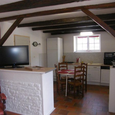 Maison d'hôtes Le Petit Brétigny à Beaumont  Extérieur photo