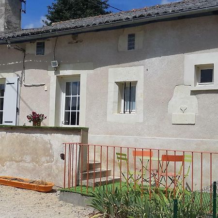 Maison d'hôtes Le Petit Brétigny à Beaumont  Extérieur photo