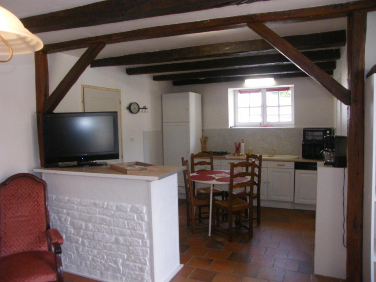 Maison d'hôtes Le Petit Brétigny à Beaumont  Extérieur photo