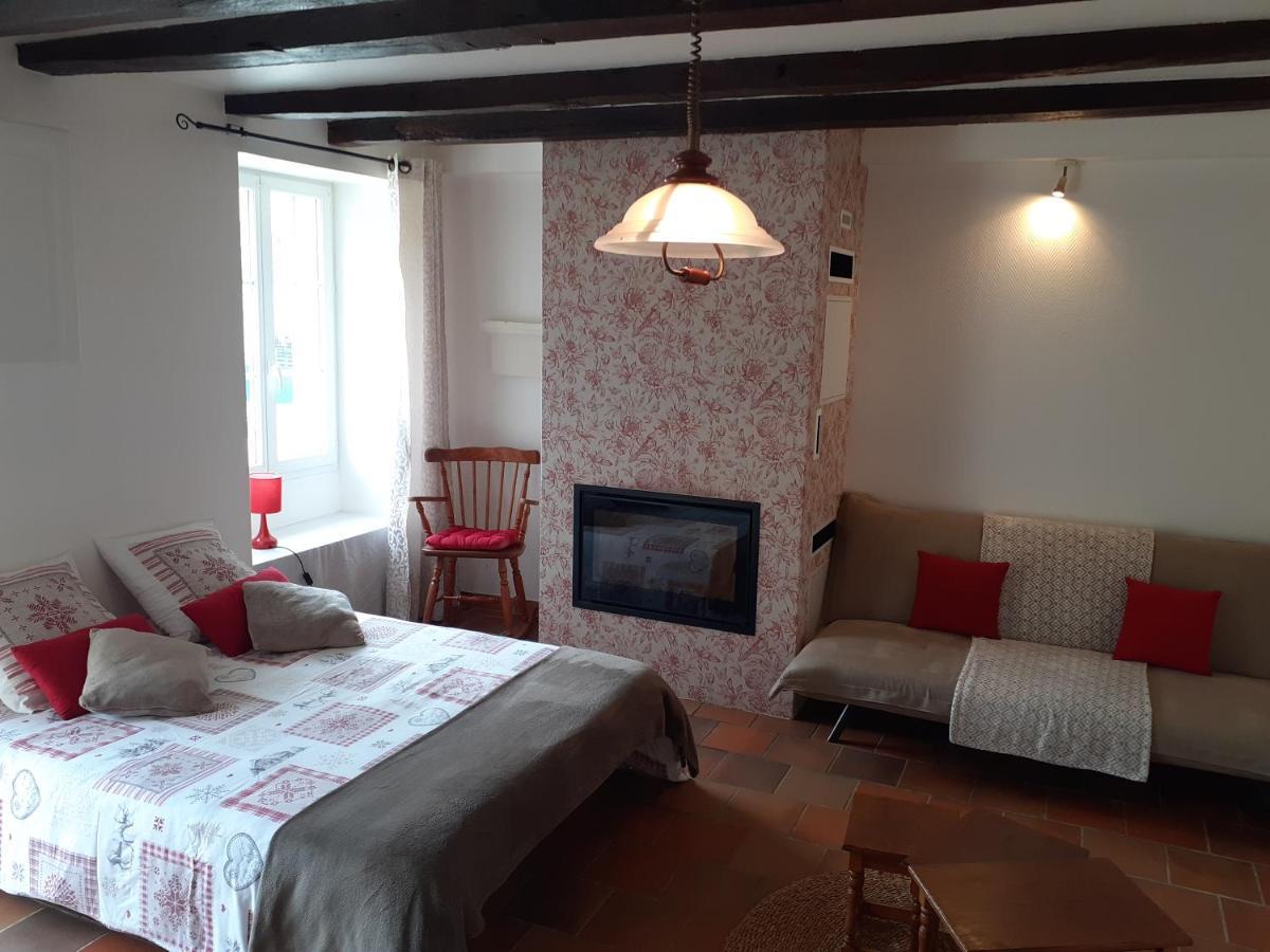 Maison d'hôtes Le Petit Brétigny à Beaumont  Extérieur photo